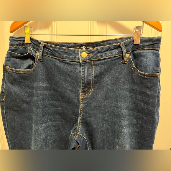 Blue Identity 16W Straight Leg/Skinny 5-pocket Jeans, dark blue wash - Picture 5 of 9